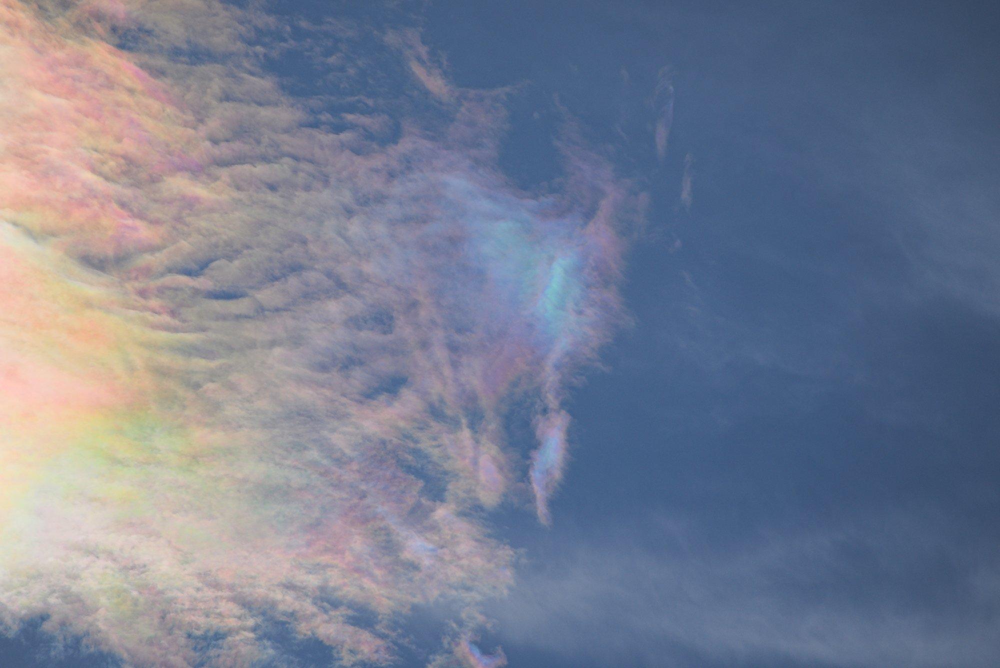 Iridescence clouds. 